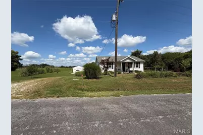 443 Highway Z, Silex, MO 63377 - Photo 1