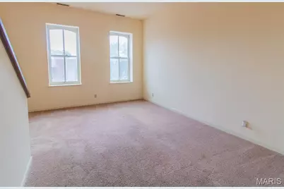 2009 S 11th Street, Saint Louis, MO 63104 - Photo 2