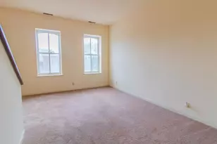 2009 S 11th St, Saint Louis, MO 63104 - Photo 2