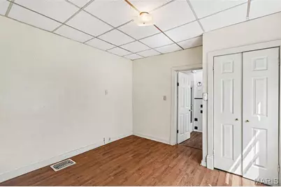 2038 McLaran Avenue, Jennings, MO 63136 - Photo 14