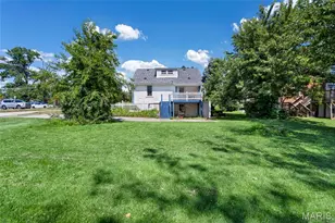 9726 Lackland Rd, Overland, MO 63114 - Photo 4