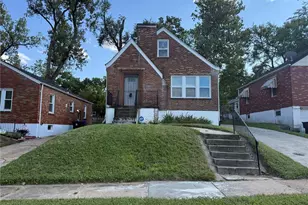 6832 Julian Ave, University City, MO 63130 - Photo 1