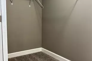 6832 Julian Ave, University City, MO 63130 - Photo 10