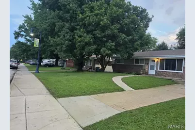 9842 Monarch Drive, Saint Louis, MO 63136 - Photo 2