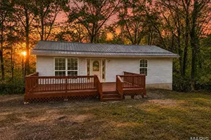 13546 E Sunrise Lake Dr, De Soto, MO 63020 - Photo 1