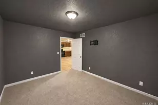 13546 E Sunrise Lake Dr, De Soto, MO 63020 - Photo 14