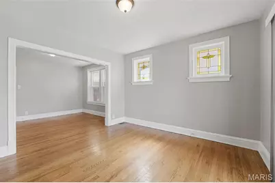 4944 Mardel Avenue, Saint Louis, MO 63109 - Photo 4