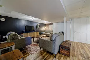 20 Alpha Dr, Florissant, MO 63031 - Photo 32