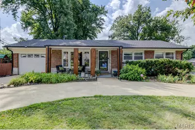 20 Alpha Drive, Florissant, MO 63031 - Photo 1