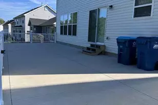 4283 Lions Chase Dr, Saint Louis, MO 63125 - Photo 2