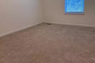 4283 Lions Chase Dr, Saint Louis, MO 63125 - Photo 18