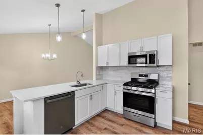 141 Meadowlark Drive, Saint Louis, MO 63146 - Photo 18