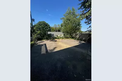 7009 Greenholly Drive, Affton, MO 63123 - Photo 26