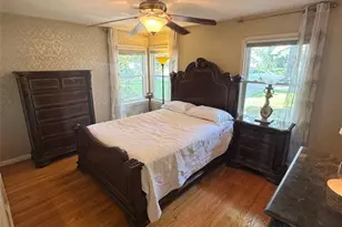 7009 Greenholly Dr, Affton, MO 63123 - Photo 20
