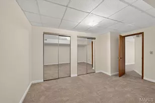 11 Fleurie Dr, Florissant, MO 63031 - Photo 42