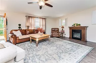 11624 Denny Rd, Saint Louis, MO 63126 - Photo 18