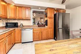 11624 Denny Rd, Saint Louis, MO 63126 - Photo 14