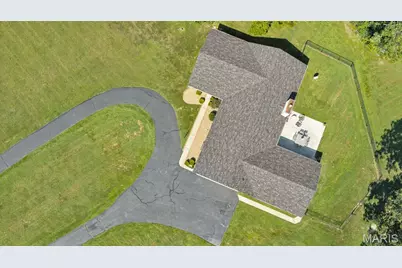 2 Bridal Oak Court, O'Fallon, MO 63366 - Photo 54