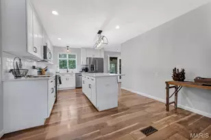 2 Bridal Oak Ct, O'Fallon, MO 63366 - Photo 10