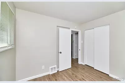145 Clearview Drive, Florissant, MO 63033 - Photo 24