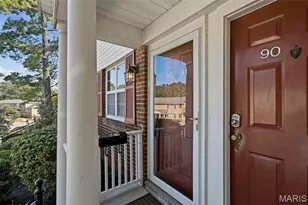 9081 W Swan Cir, Saint Louis, MO 63144 - Photo 2