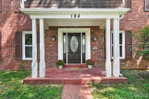 184 Gunston Hall Ct, Chesterfield, MO 63017 - Photo 2