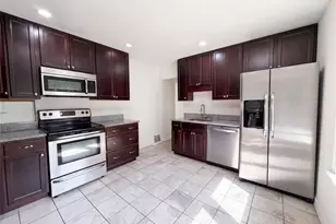 1320 Gahan Dr, Florissant, MO 63031 - Photo 2