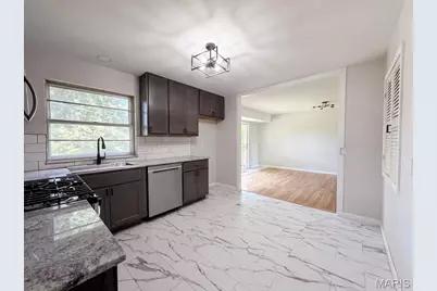 4358 Rhine Drive, Florissant, MO 63033 - Photo 10