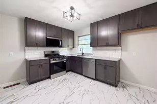 4358 Rhine Dr, Florissant, MO 63033 - Photo 2
