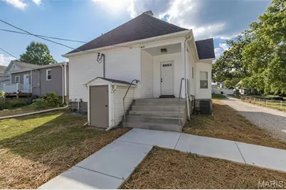 1015 S 2nd Street, De Soto, MO 63020 - Photo 8