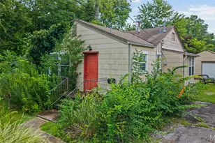 158 Central Ave, Webster Groves, MO 63119 - Photo 2