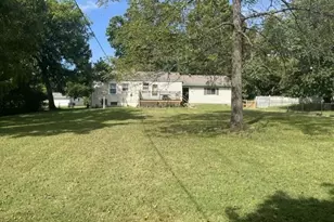232 Newton Pl, Ballwin, MO 63021 - Photo 12