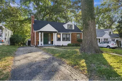 216 S Hartnett Avenue, Ferguson, MO 63135 - Photo 4
