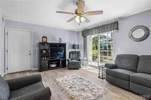 2562 Coppergate Square Dr, Saint Louis, MO 63129 - Photo 14