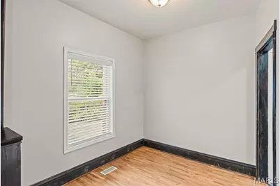 6737 Fyler Avenue, Saint Louis, MO 63139 - Photo 14