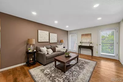 585 Coeur De Royale Drive #207, Creve Coeur, MO 63141 - Photo 34