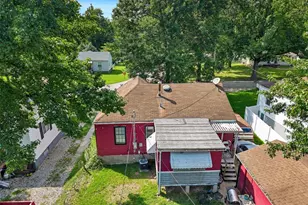 1944 Falcon Dr, Hanley Hills, MO 63133 - Photo 4