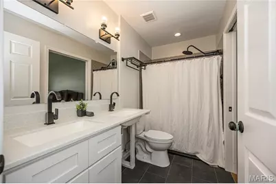 9363 Hazelridge Drive, Sunset Hills, MO 63126 - Photo 22
