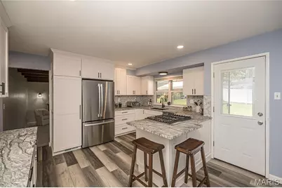 9363 Hazelridge Drive, Sunset Hills, MO 63126 - Photo 18