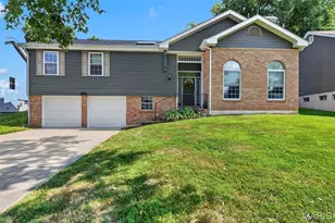 1318 Westbrooke Meadows Ln, Ballwin, MO 63021 - Photo 1