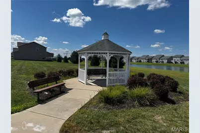 401 Copperfield Court, Saint Charles, MO 63301 - Photo 36