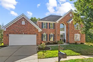 1015 Nooning Tree Dr, Chesterfield, MO 63017 - Photo 1
