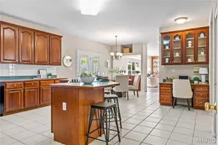 1015 Nooning Tree Dr, Chesterfield, MO 63017 - Photo 22