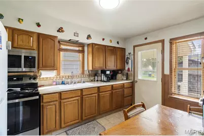210 E 3rd Street, De Soto, MO 63020 - Photo 6
