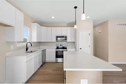 174 Hank's Close #174 STB, Washington, MO 63090 - Photo 8