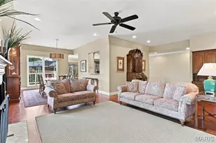 208 Ambridge Ct, Chesterfield, MO 63017 - Photo 6
