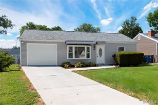 11200 St Clement Ln, Saint Ann, MO 63074 - Photo 28