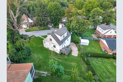 6710 Kenwood Drive, Saint Louis, MO 63121 - Photo 4
