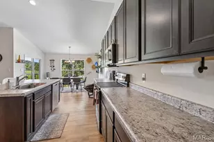 777 Creek View Dr, Fenton, MO 63026 - Photo 12