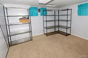 8845 Fox Park Dr, Crestwood, MO 63126 - Photo 24
